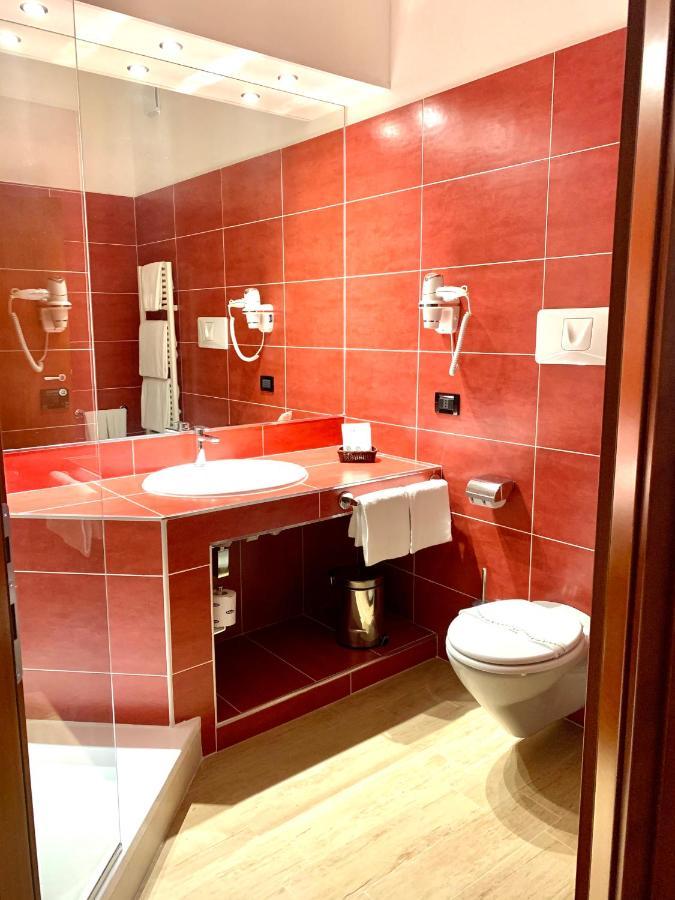 Hotel Grillo Асемини Екстериор снимка